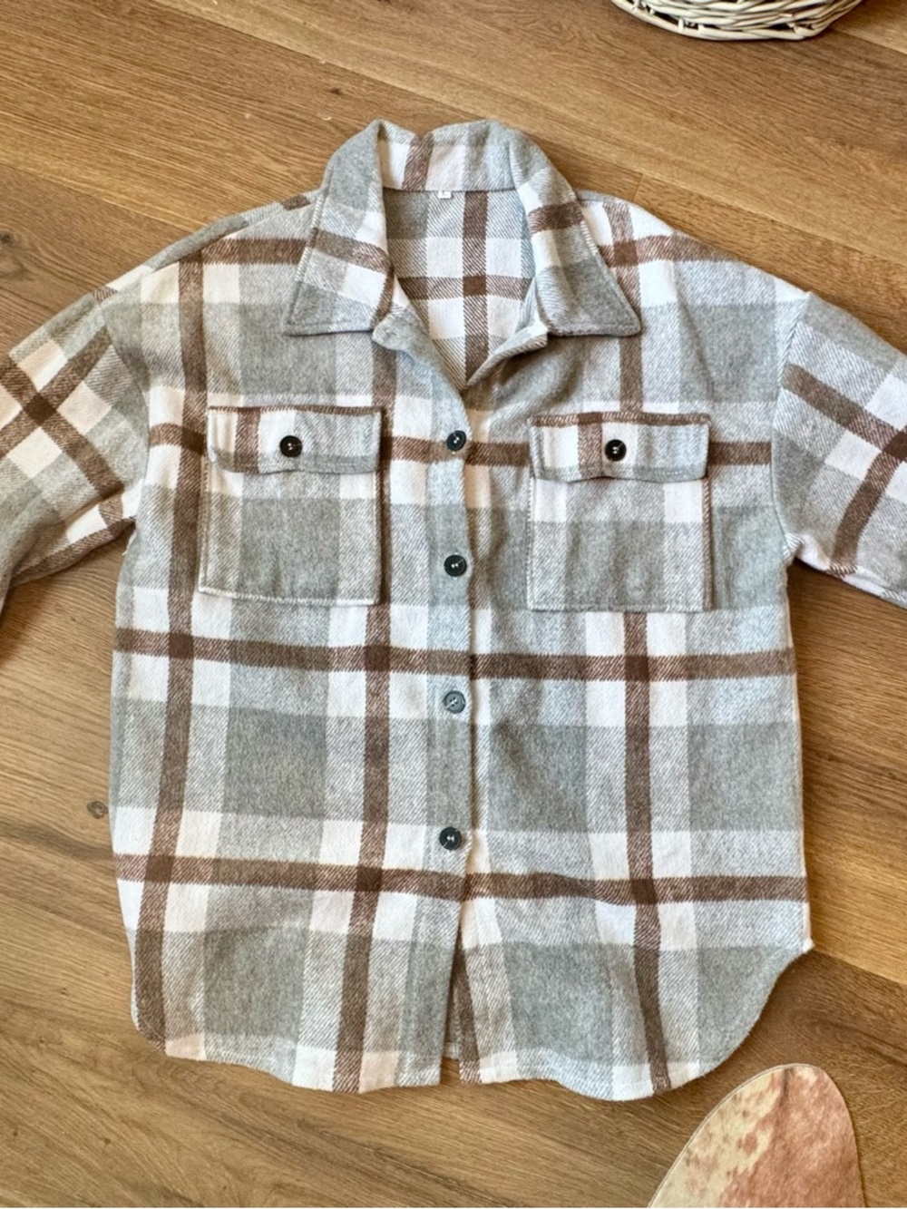 Plaid Utility Shirt Jacket in Cream & Brown